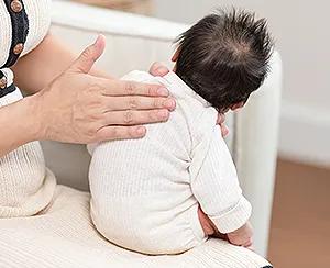 why baby hiccups